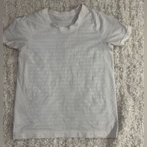lululemon athletica Light Gray Short Sleeve Tee